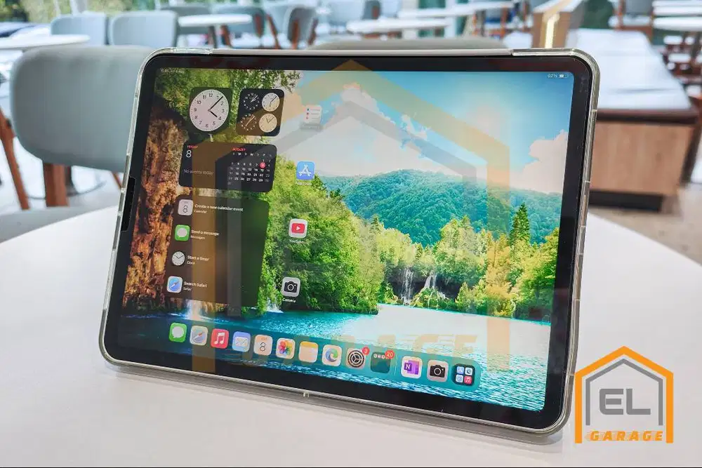 iPad Pro 11 inch 256GB Wifi Only 2020 / Gen 2 Preloved Seken