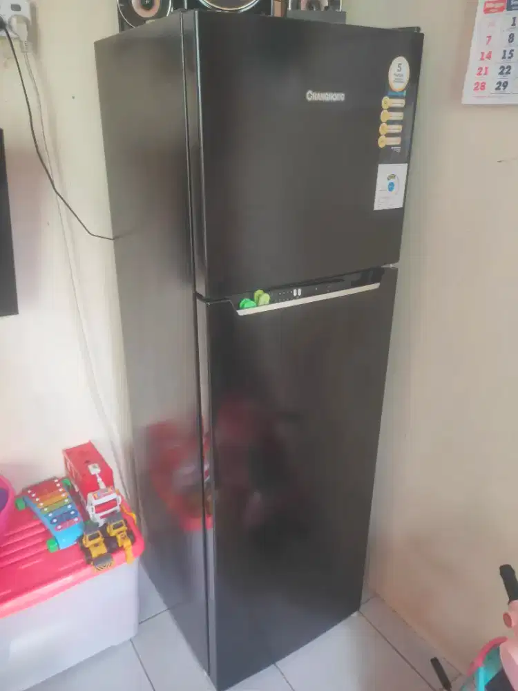 Kulkas 2 Pintu Like New