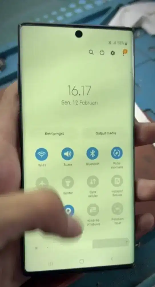 Murah hp samsung Note 10 8/256 lkp layar agak hijau, lainnya normal