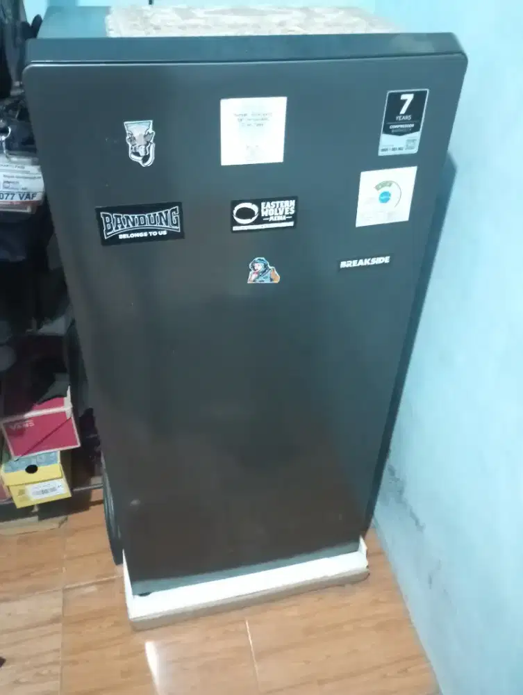 jual kulkas merek Aqua 1 pintu