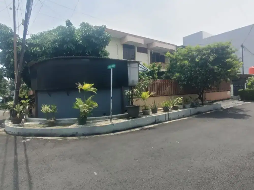 Di Jual Lelang Rumah Perum. Taman Kedoya Baru Residence Jalan Kedoya Akasia Kedoya Selatan, Kebon Jeruk - Jakarta Barat