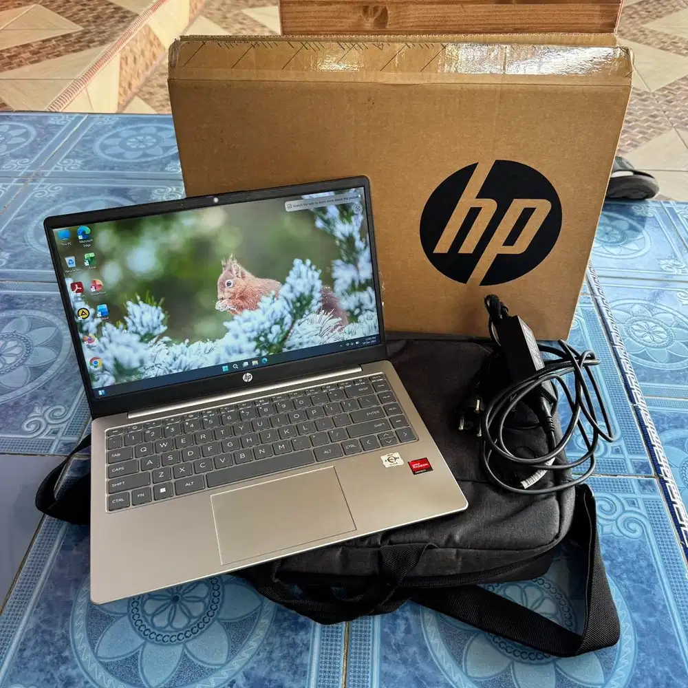 HP 14s em0222au AMD Athlon 7130 8/512GB