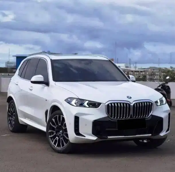 BMW X5 2023 pemakaian 2024