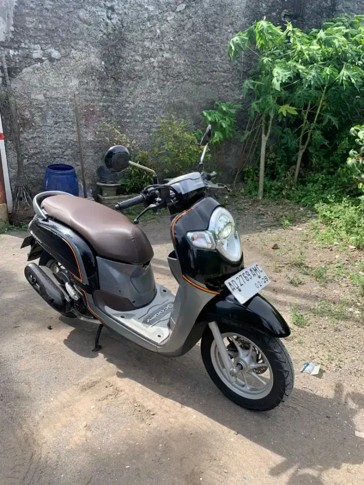 Honda Scoopy 2018