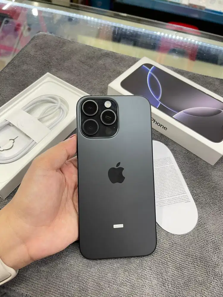 Iphone 16pro max 256 Black Ibox On 9/April/2026 Bh100% fullset