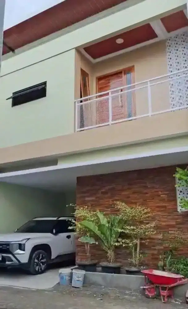DIJUAL RUMAH 2,5 LANTAI ON PROGRESS, LOKASI DI PERWIRA, KOTA BEKASI.