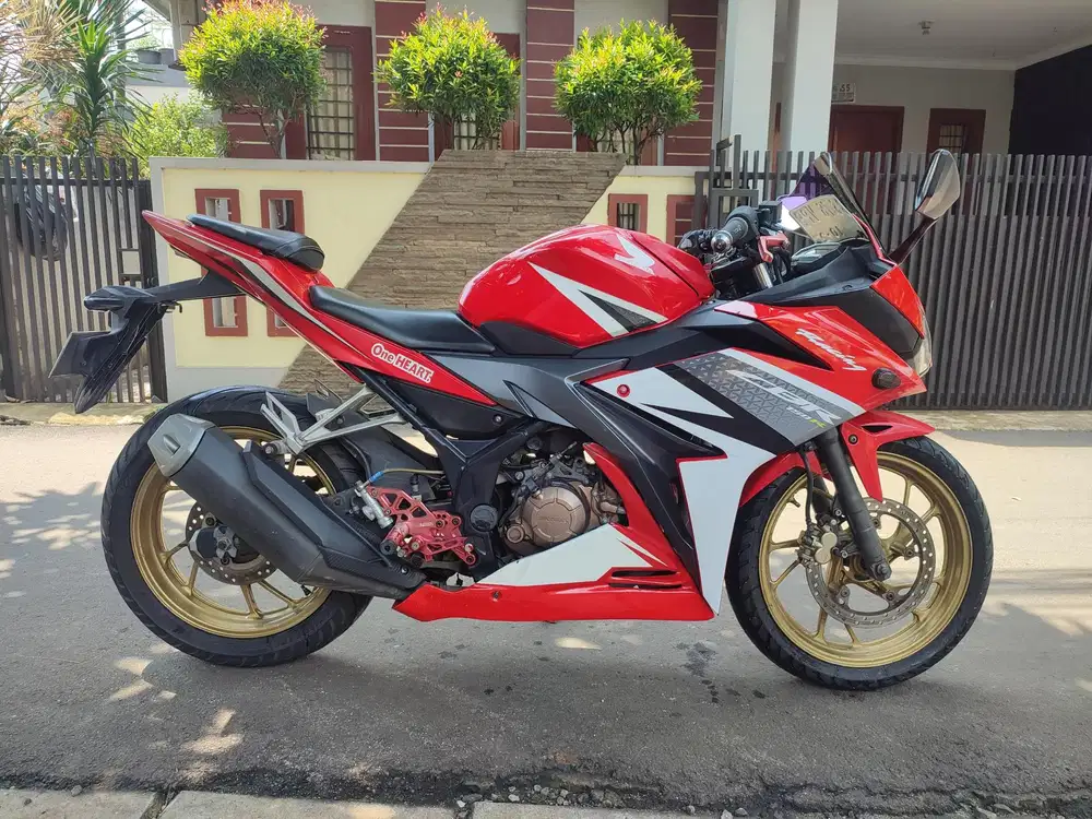 JUAL CBR FACELIFT TAHUN 2017 PAJAK HIDUP