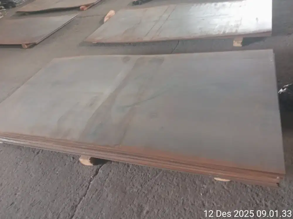 Plat hitam Sphc standar