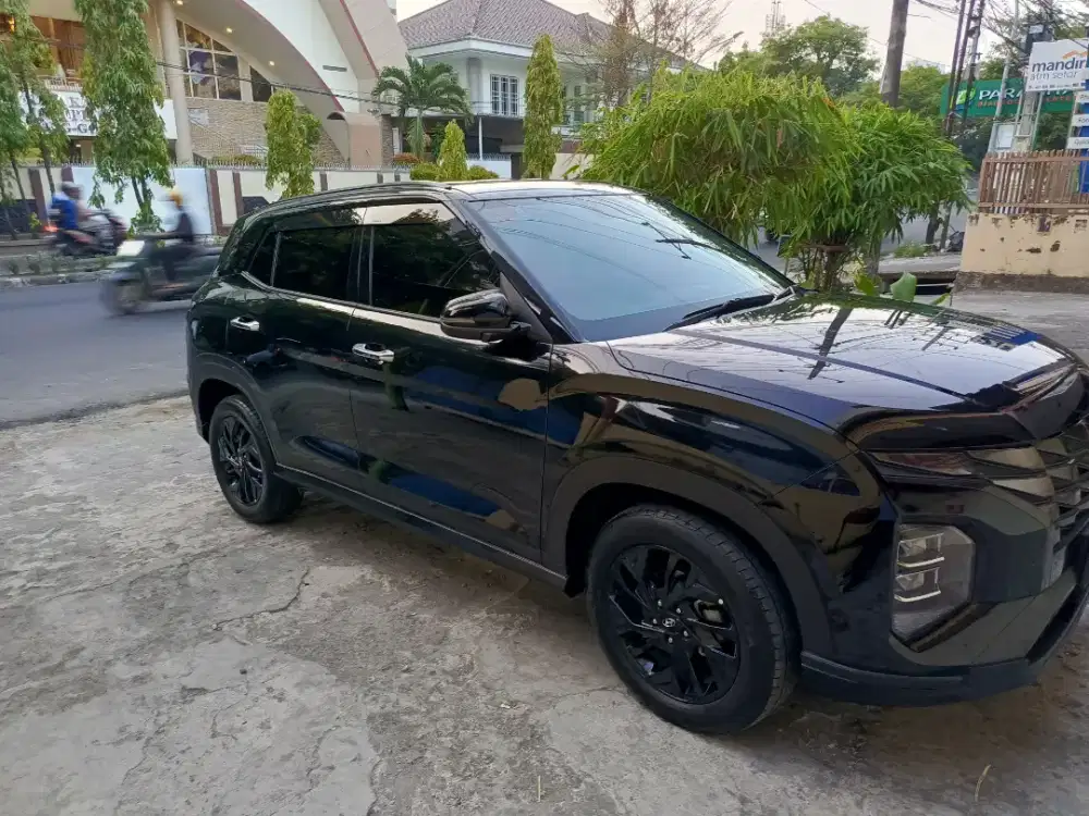 di jual HYUNDAI CRETA trendy 1500cc AT black edision