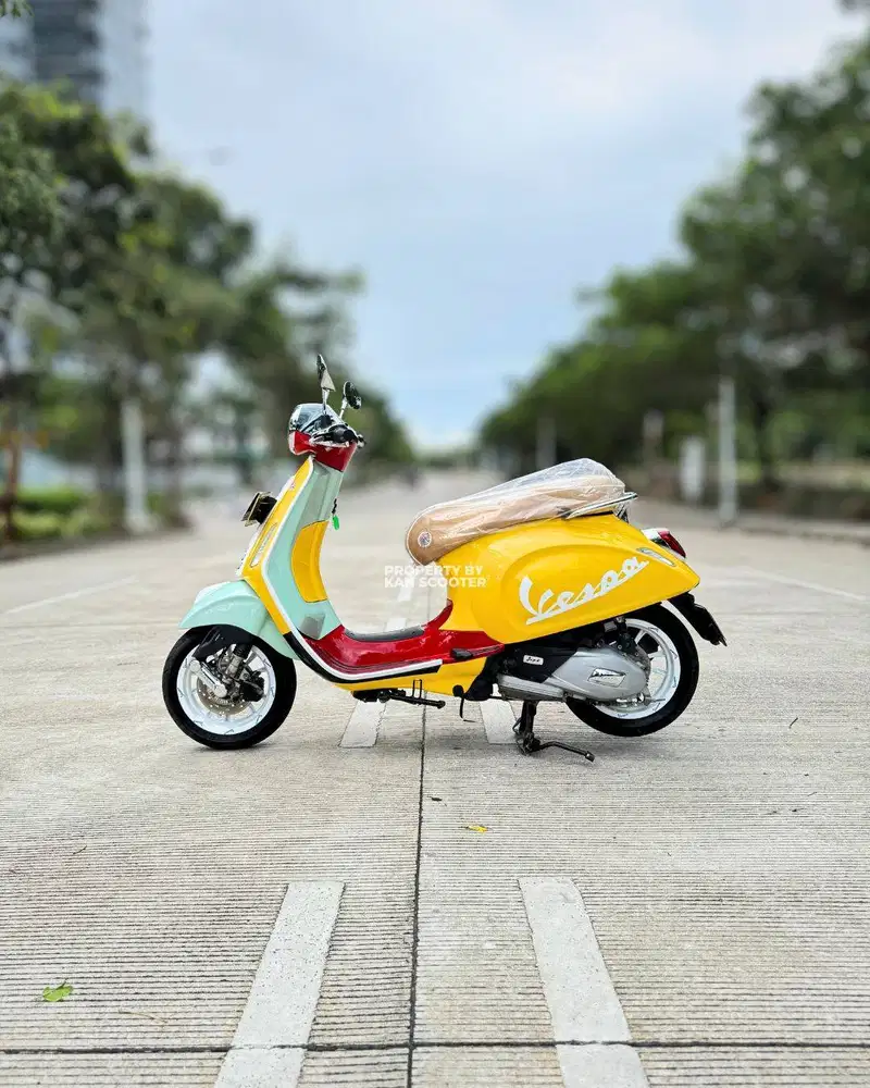 JUAL MURAH VESPA PRIMAVERA 150 IGET ABS FACELIFT 2021 MULUS