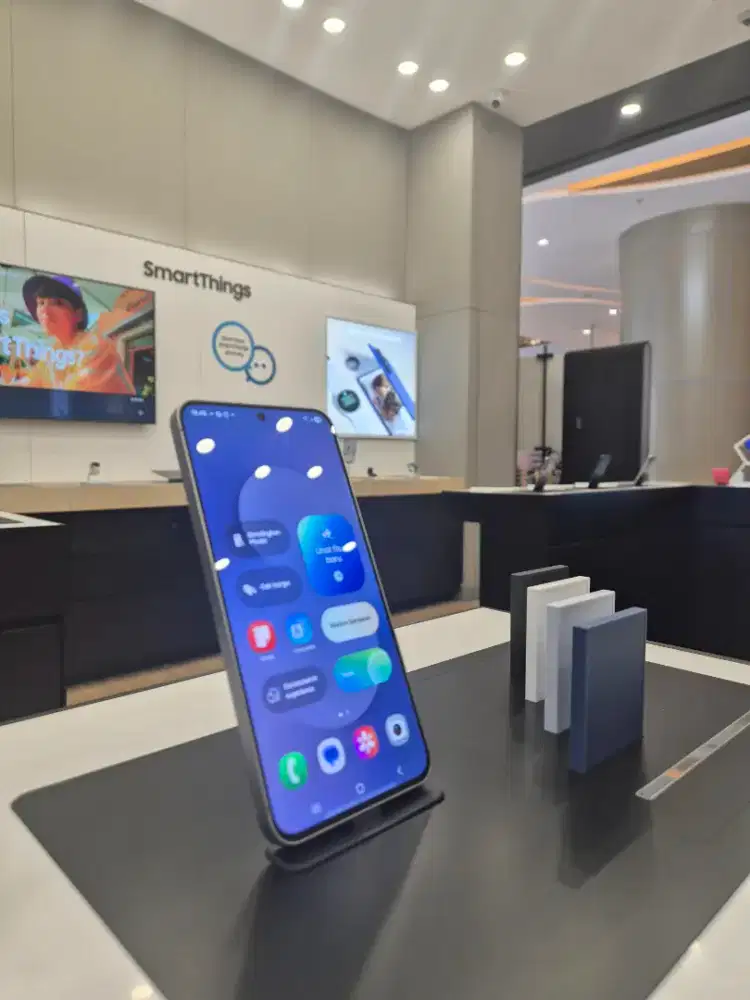 Samsung Galaxy S25 Fe Free Upgrade Storage