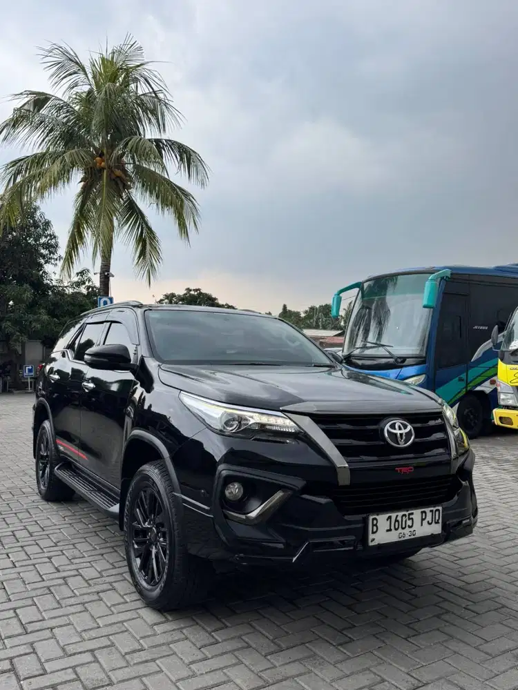 TOYOTA FORTUNER VRZ 2.4 4X2 (2020)