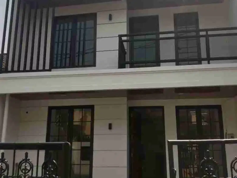 Rumah 2 Lantai di Pondok Kelapa Jakarta Timur