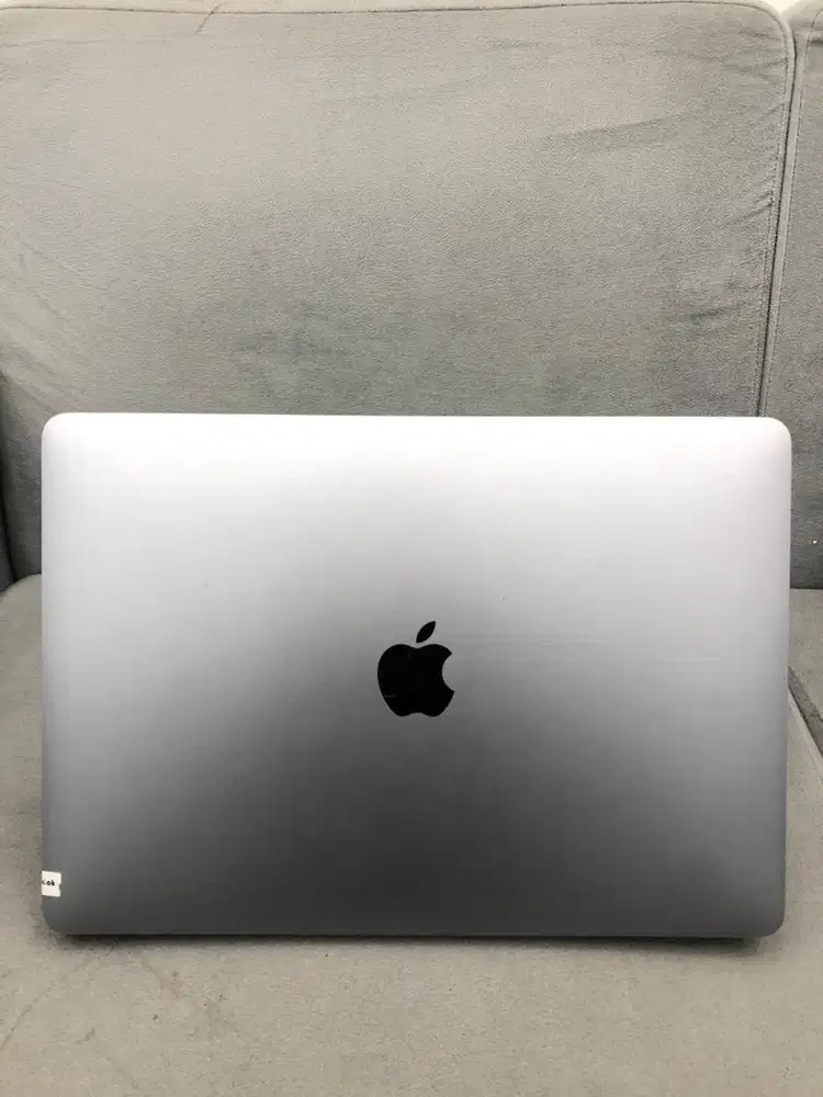MACBOOK PRO 2019 16/256GB