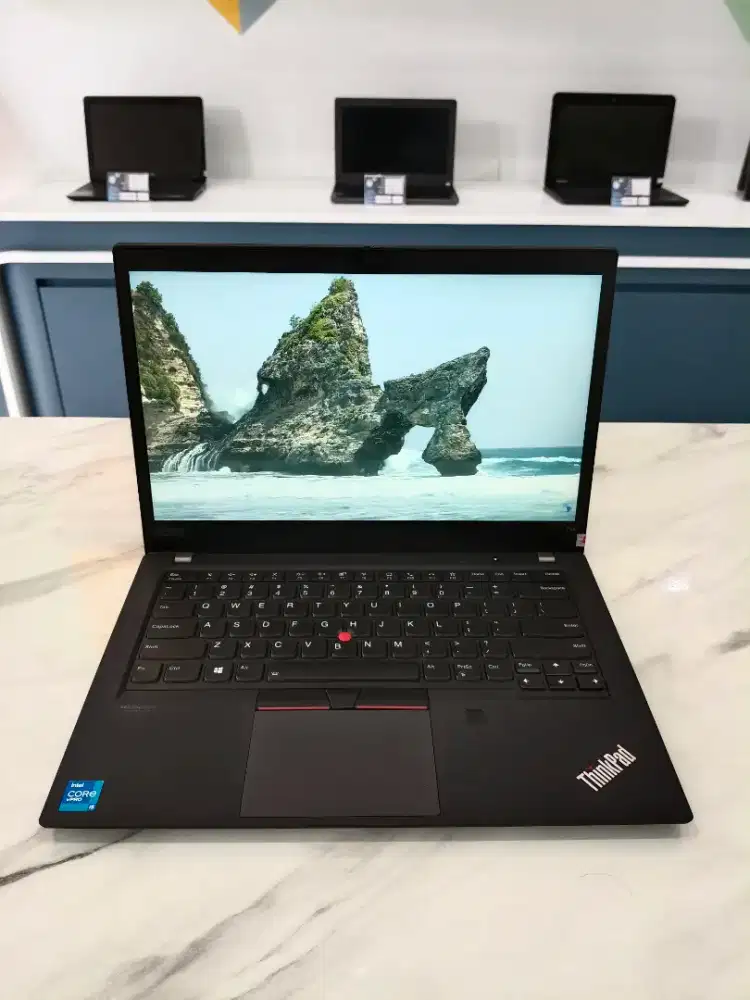 (L99) Laptop Lenovo| Editing |16GB |256Gb | 14inch | keyboard backligt