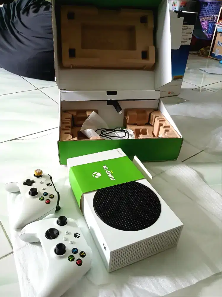 Xbox series s fullset pesaing ps5