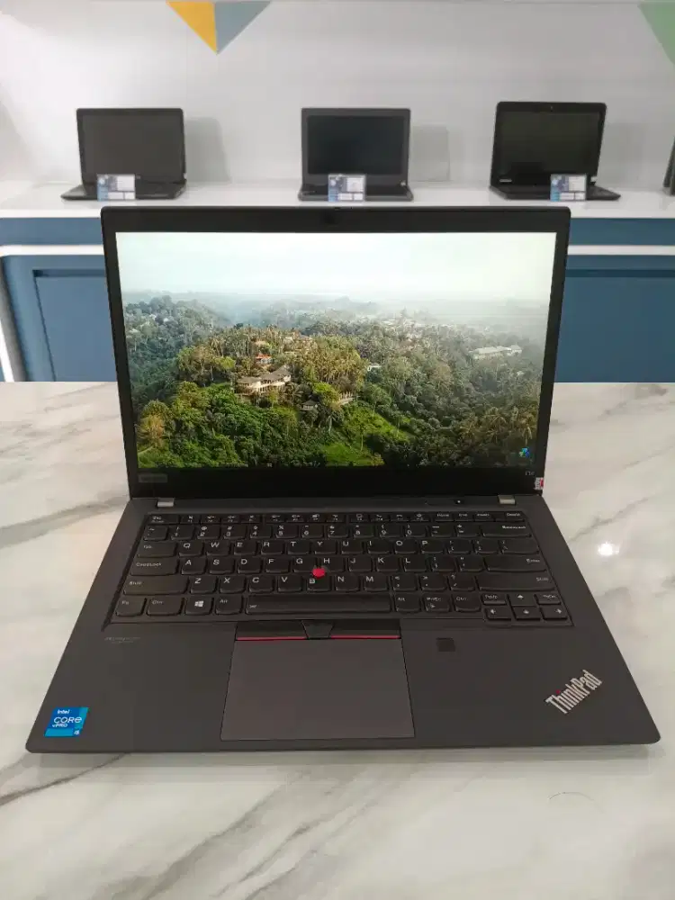 (L99) Laptop Lenovo |Desain| 16GB | 256Gb | 14inch | keyboard backligt