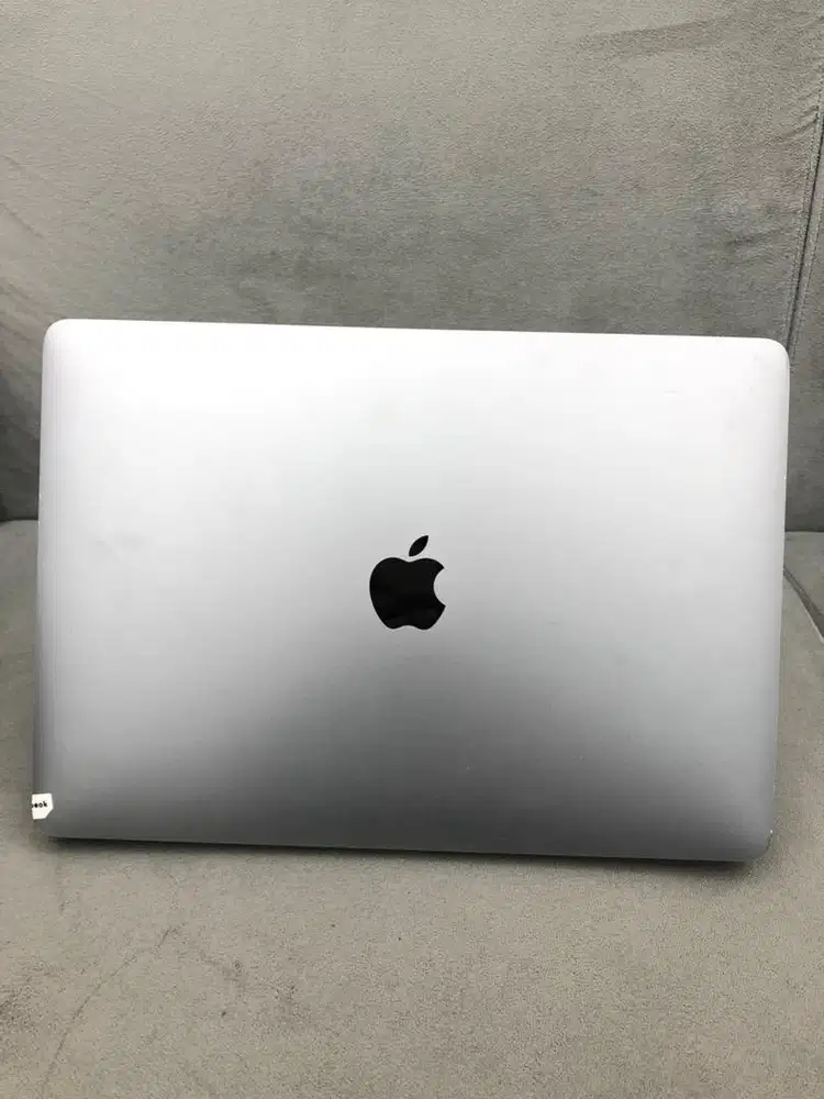 MACBOOK PRO 2020 16/1TB