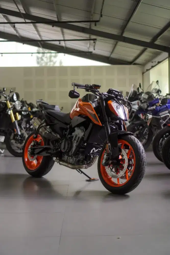 KTM Duke 790 Orange 2022 Low odo 3 Rb Km