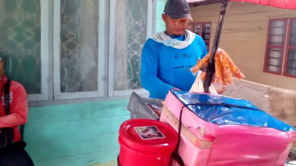 DICARI HAWKER/PEDAGANG KELILING ICE CREAM DIAMOND