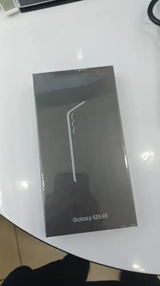 Samsung S25 FE 8/256