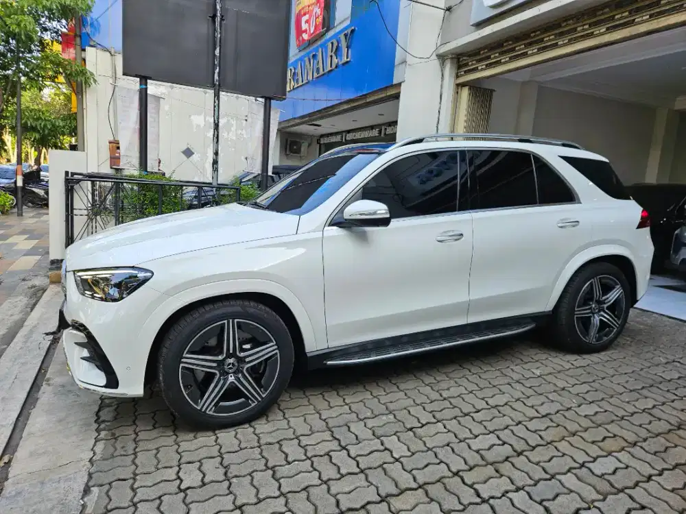 Mercedes Benz GLE 450 AMG 4Matic 2025 Pembuatan 2024 Seperti Baru