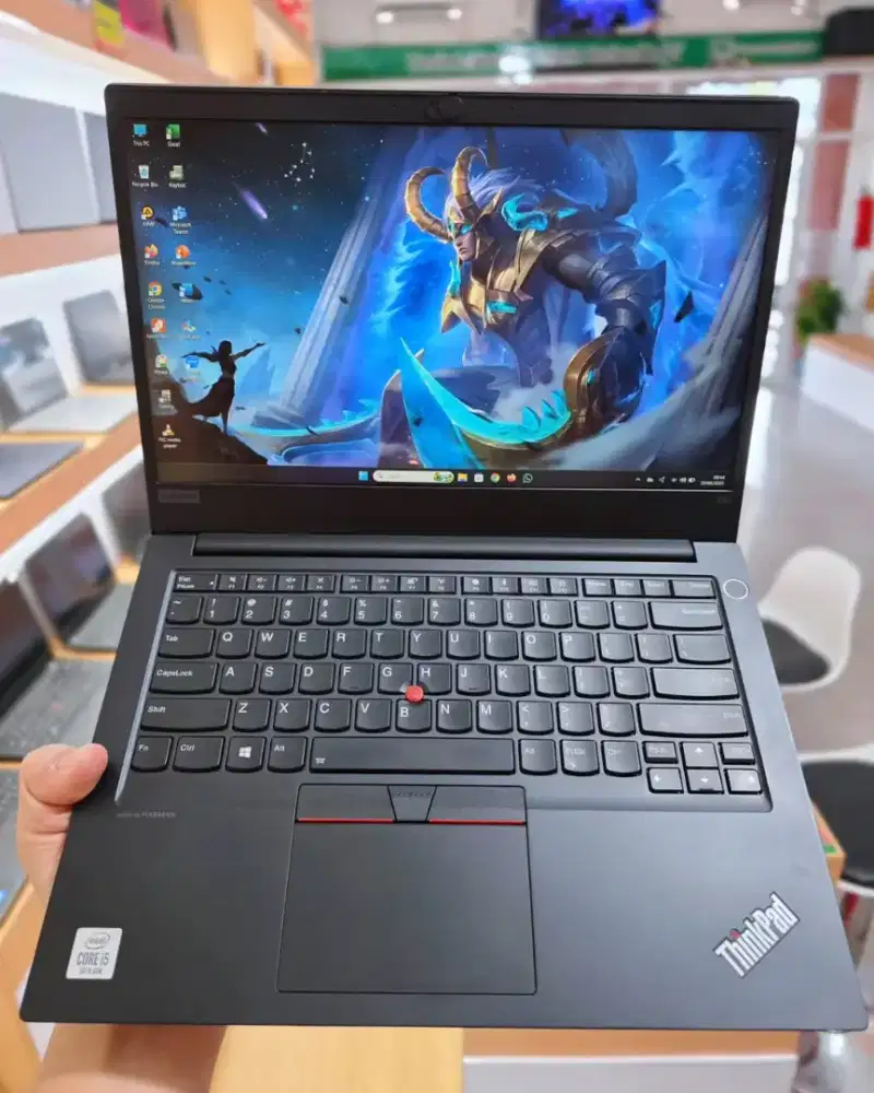 Lenovo Thinkpad E14 inTeL i5 Gen 10
