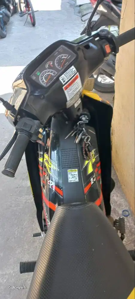 Suzuki satria 2 tak LUMBA