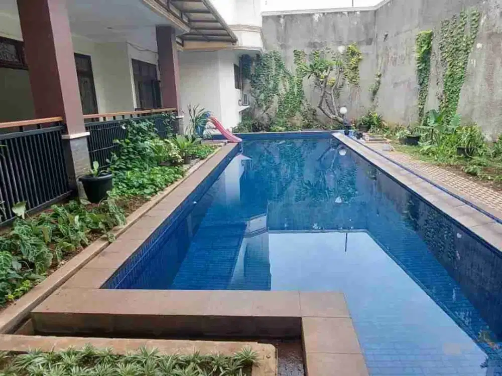 Rumah Cocok Untuk Hunian Maupun Kantor Luas 750m Kolam Renang Pribadi Cipete Jakarta