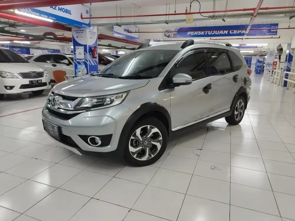 BR-V E Matic 2016 Silver #brv #kreditmobil #honda #mobilsurabaya