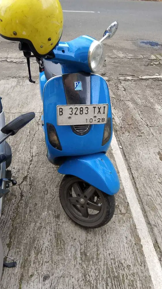 VESPA LX 150 TAHUN 2013