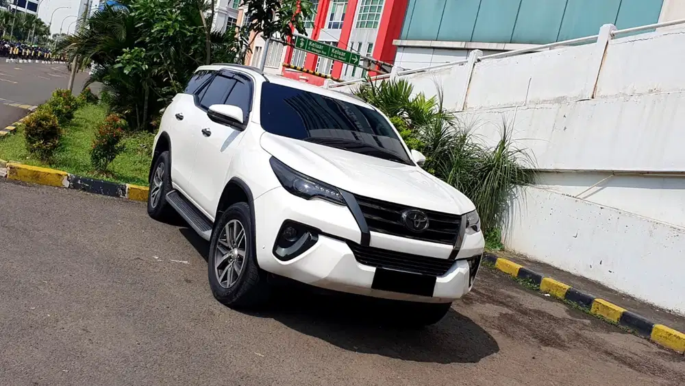 [ GARANSI 5TH ] Toyota Fortuner 2.4 VRZ Diesel AT 2017/2018