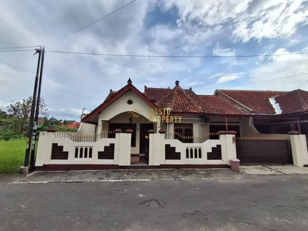 DIJUAL RUMAH SECONDARY 900 JUTAAN SHM DI PURWOMARTANI KALASAN SLEMAN