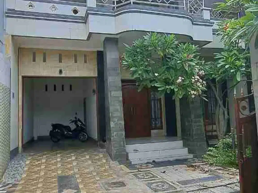 dijual rumah lantai dua 4 kamar tidur fully furnished di mekar pemogan denpasar selatan