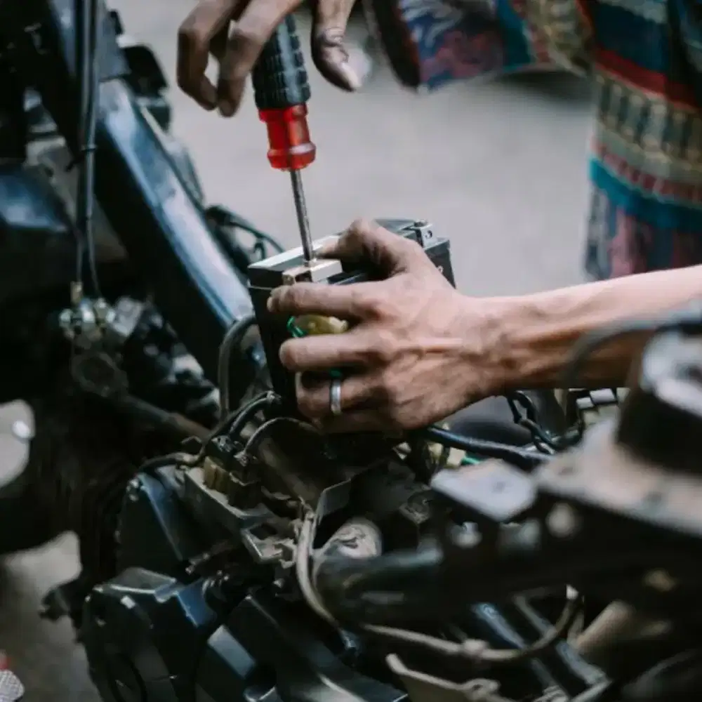 bengkel motor dan mobil panggilan