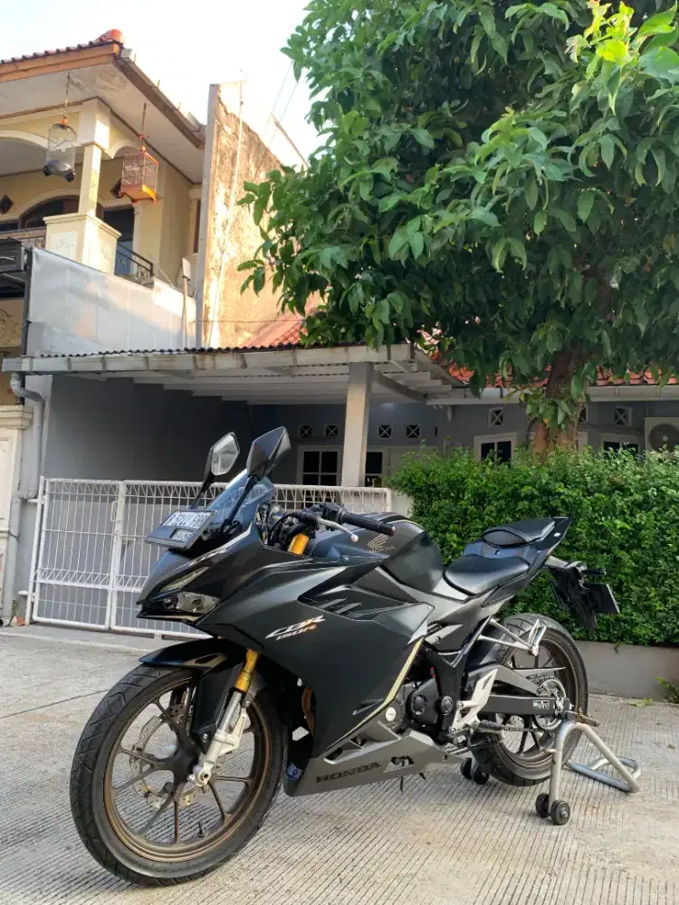 ALL NEW HONDA CBR 150 R 2023 KM 11 RB