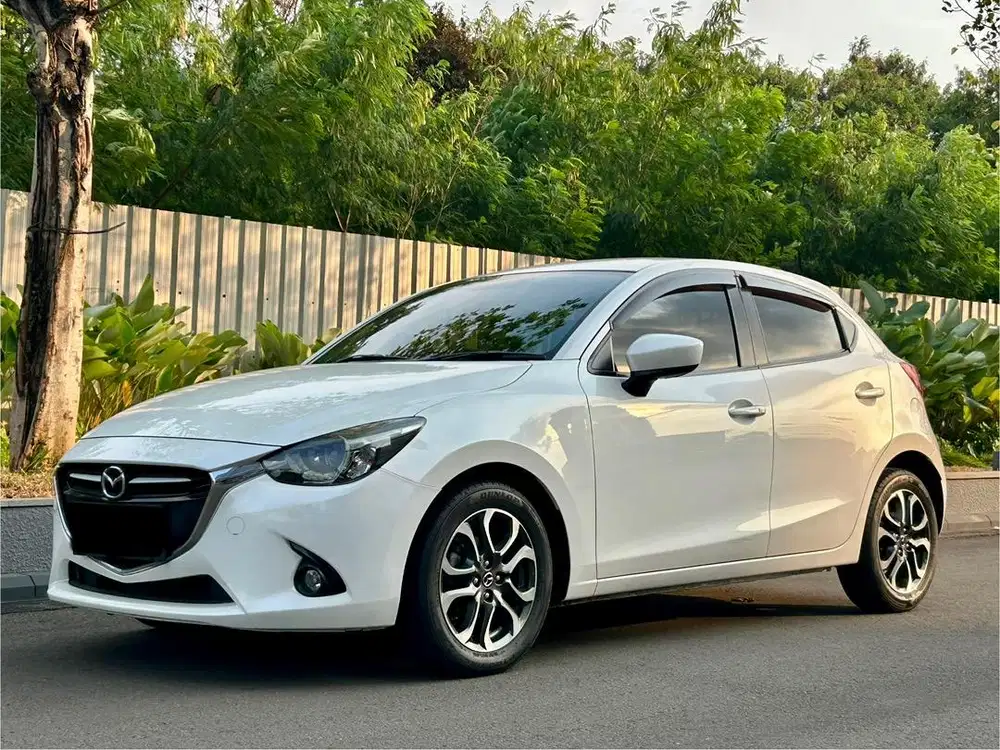 [CASH158JT] Mazda 2 R 2016