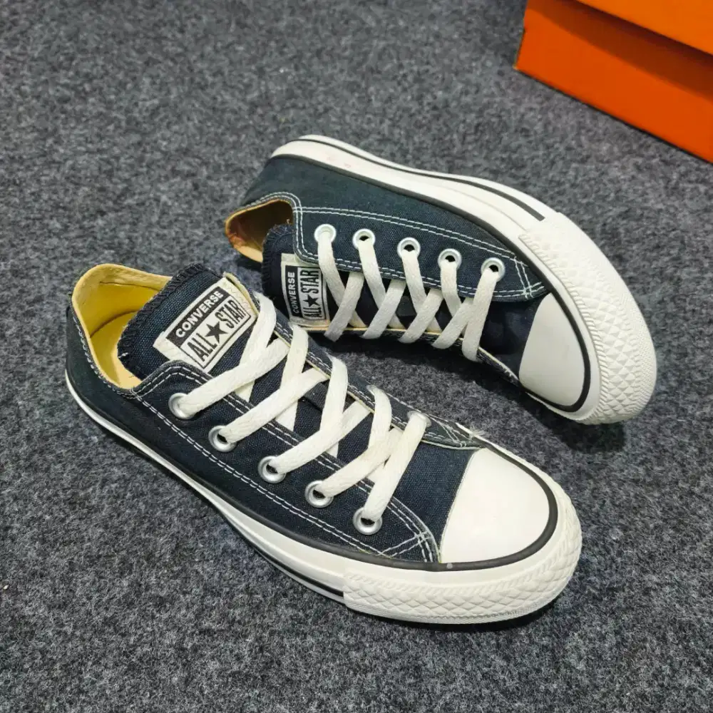 Converse classic BW original allstar Nike Vans puma newbalance