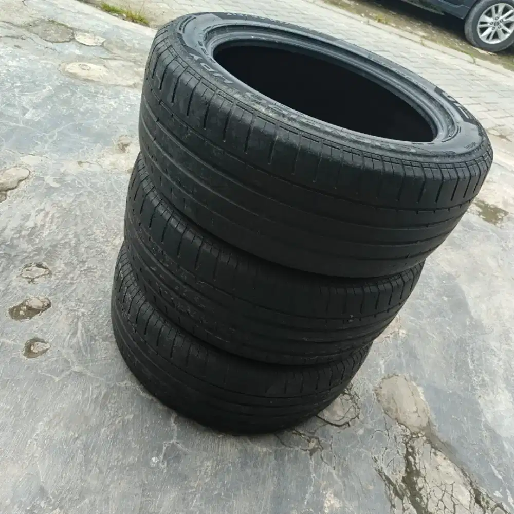 3pcs Ban R17 GT Radial Champiro HPY 215/55/17 utuh siap pakai