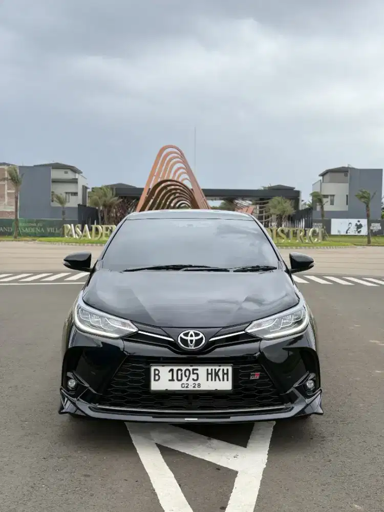 [LOW KM 12RB] YARIS GR AT 2022 HITAM