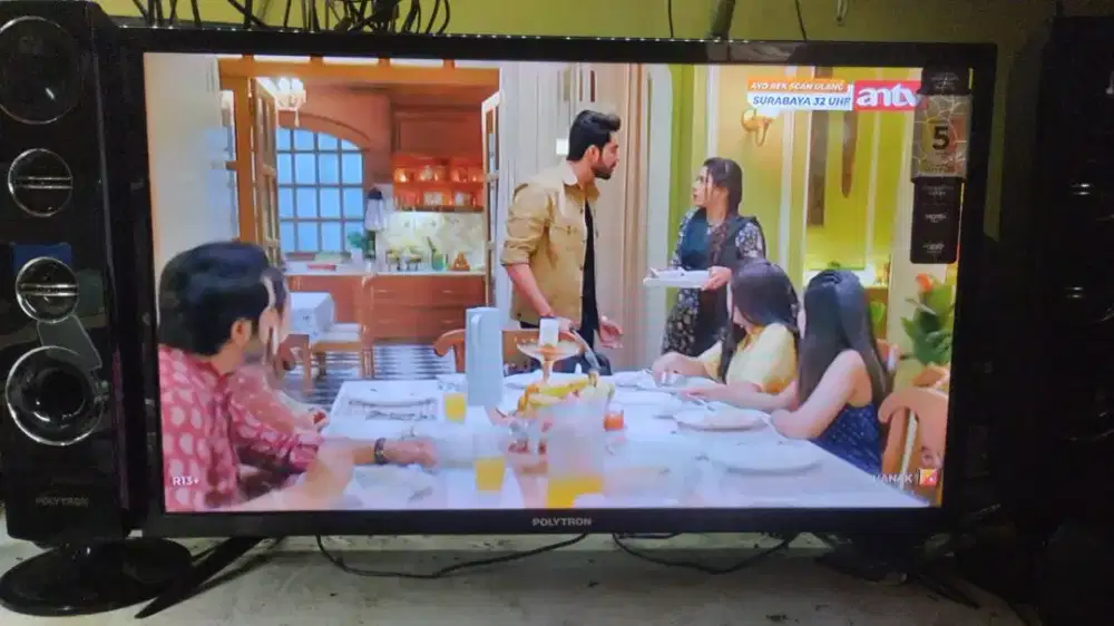 Tv Polytron 32 in dan speaker pasif