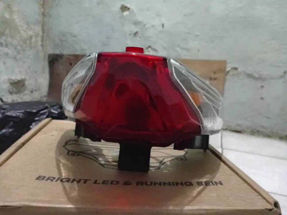 Stoplamp/ lampu belakang beat 2020-2023 ori copotan motor
