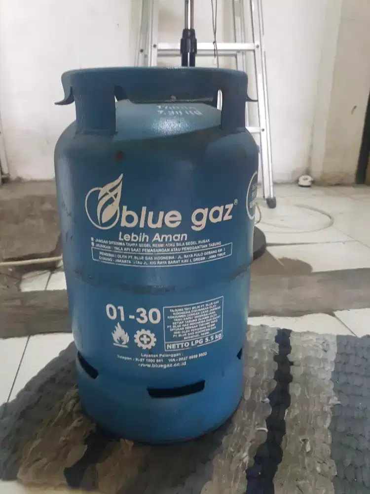 Tabung Blue Has kosong