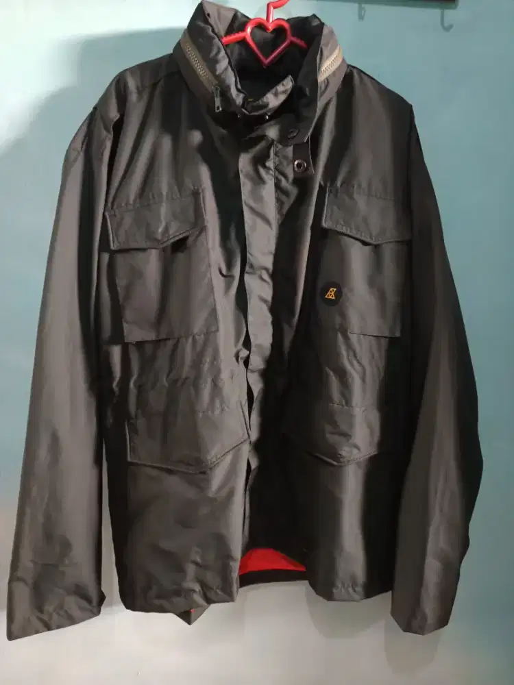 Jacket parka warna olive