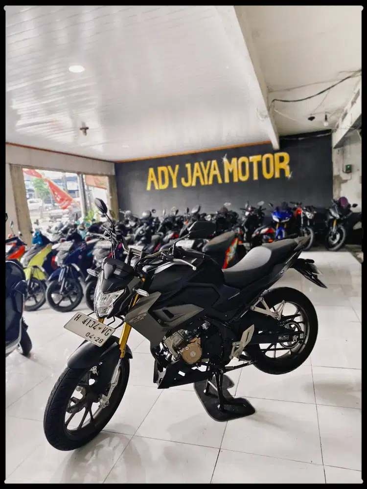Honda CB150R Tahun 2023