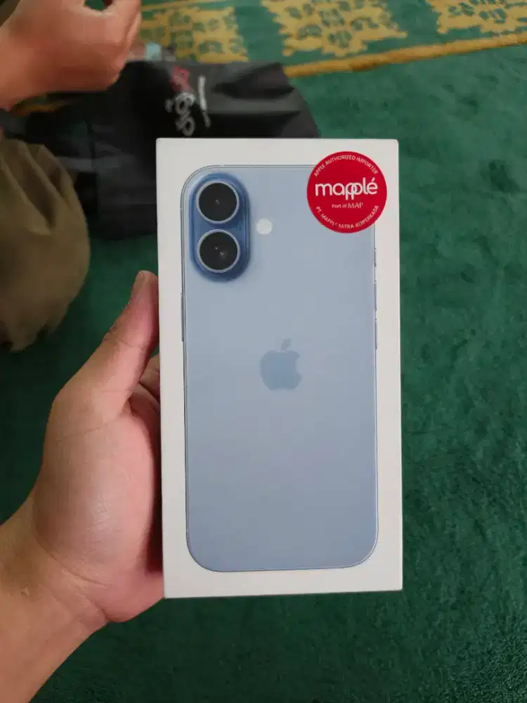 I PHONE 17 BASIC 256 MIST BLUE (NEW MASIH SEGEL - GARANSI EX DIGIPLUS)