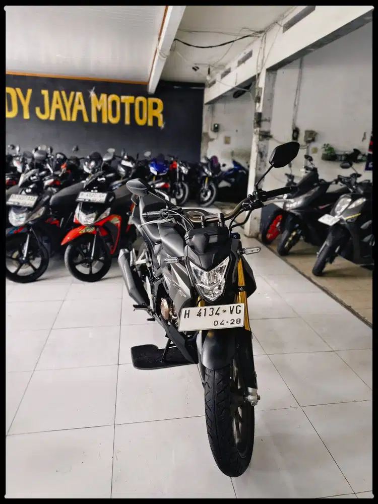 Honda CB150R Tahun 2023