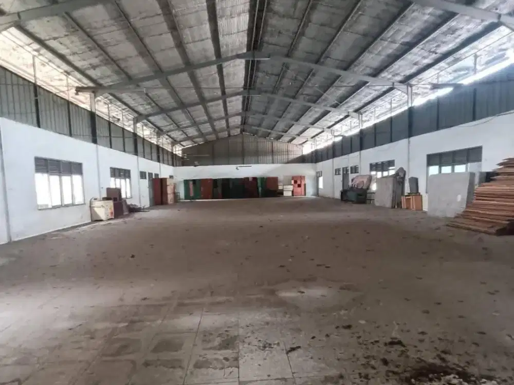 Gudang Strategis Jatisampurna Bekasi - Akses Container 40 Feet & Dekat 2 Pintu Tol