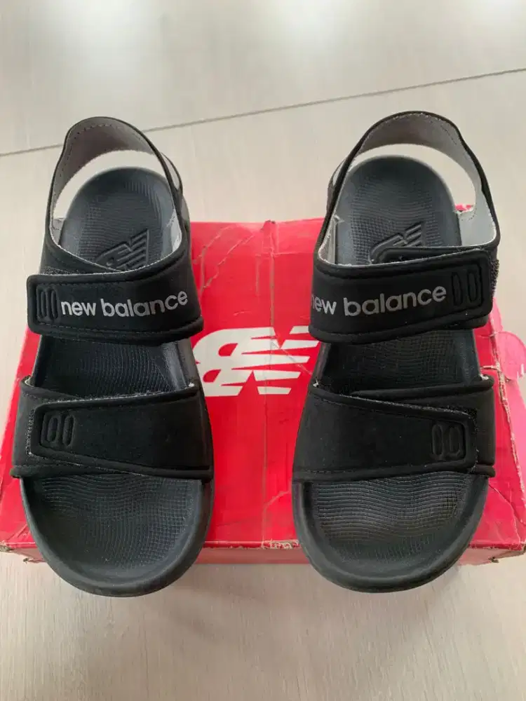 Sepatu sandal anak New Balance uk eur 31 import