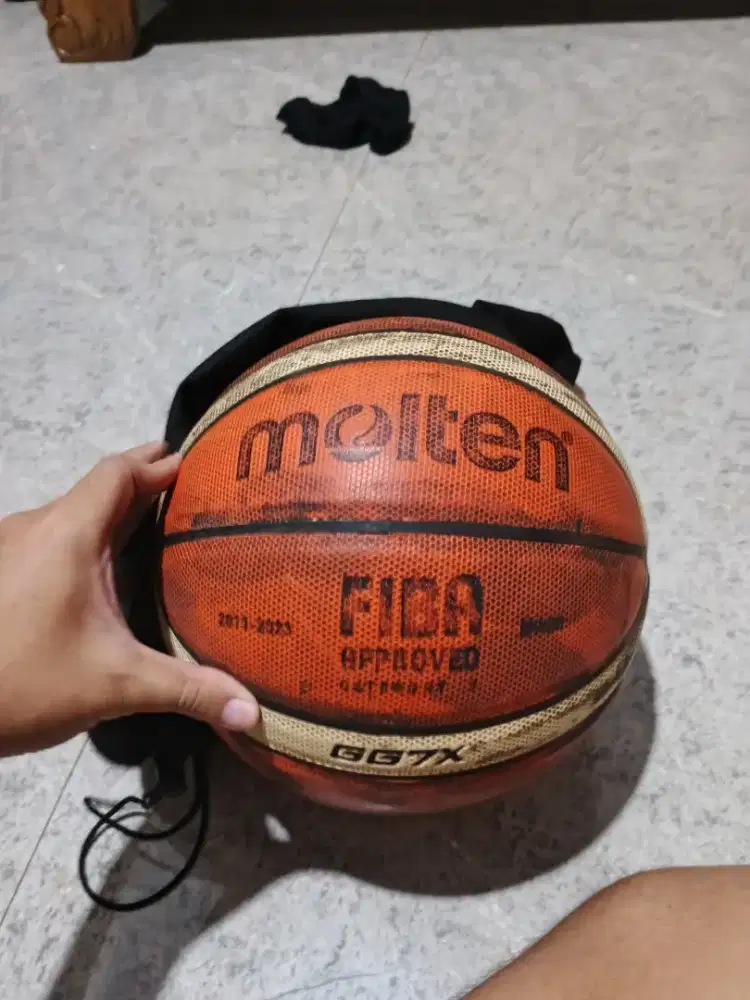 Di jual bola basket FIFA 2025